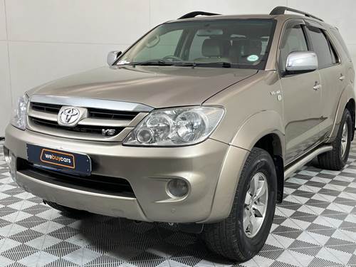 Toyota Fortuner I 4.0 V6 Raised Body