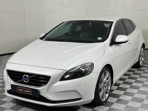 Volvo V40 T3 Excel