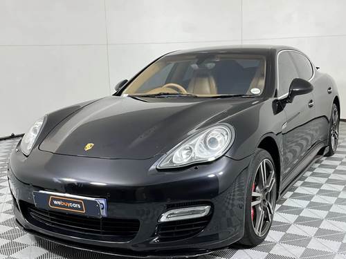 Porsche Panamera Turbo S PDK