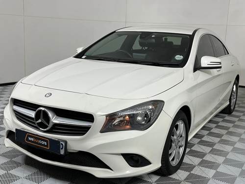 Mercedes Benz CLA 200 Auto