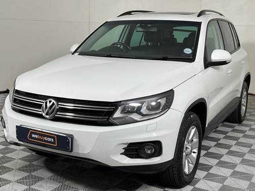 Volkswagen (VW) Tiguan II 2.0 TDi 4Motion Track and Field DSG