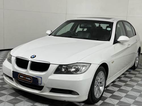 BMW 320i (E90)