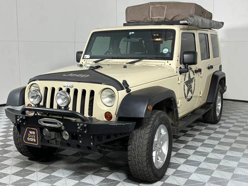 Jeep Wrangler Unlimited 3.8 Sahara Auto