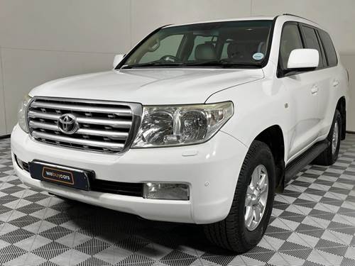 Toyota Land Cruiser 200 VX V8 TD Auto