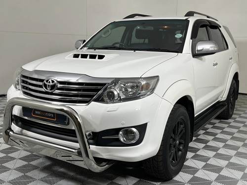 Toyota Fortuner III 3.0 D-4D 4x4 Auto