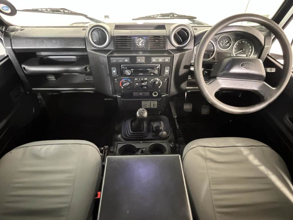 Land Rover Defender Puma Station Wagon For Sale R