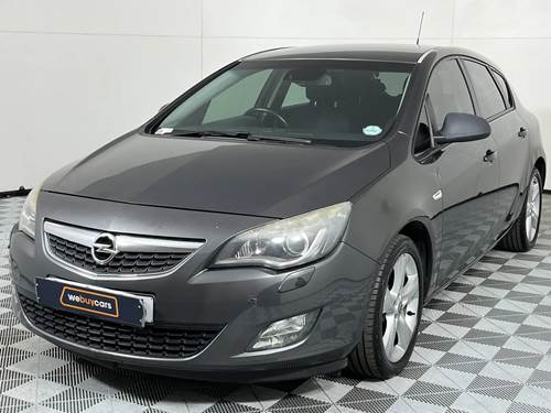 Opel Astra 1.4 Turbo Enjoy Plus