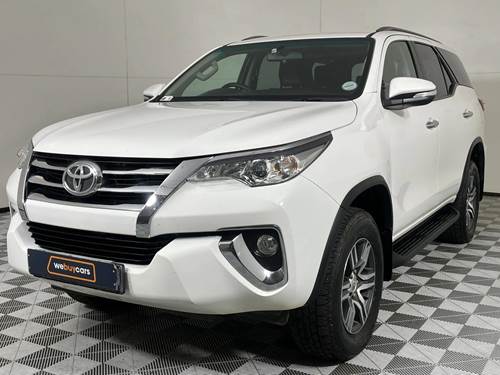 Toyota Fortuner IV 2.4 GD-6 Raised Body