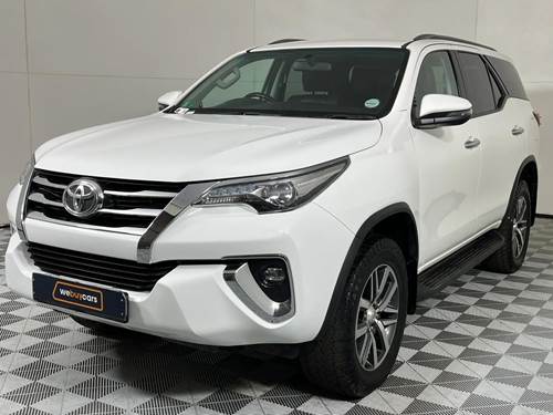 Toyota Fortuner V 2.8 GD-6 Raised Body Auto