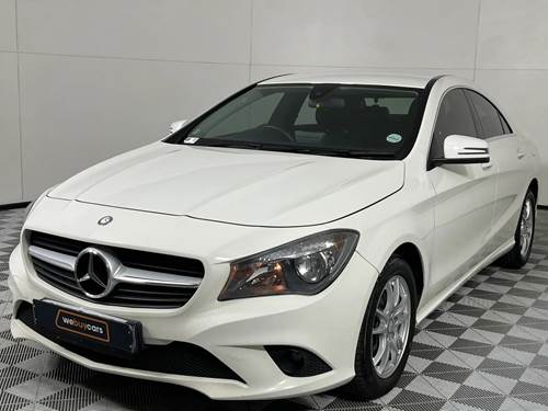 Mercedes Benz CLA 200 Auto