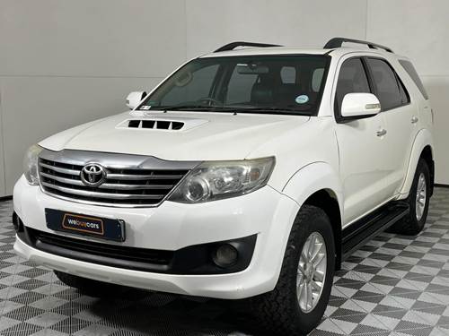 Toyota Fortuner III 2.5 D-4D VNT Raised Body