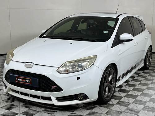 Ford Focus 2.0 GTDi ST3 5 Door