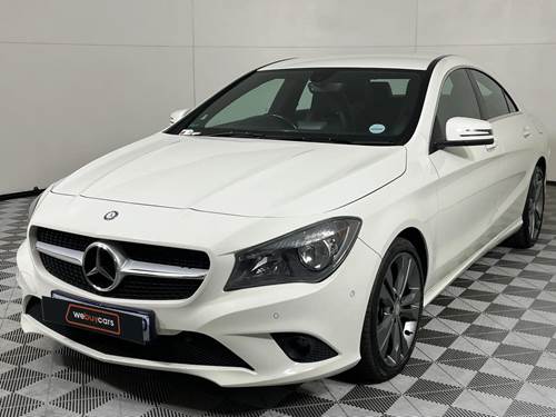 Mercedes Benz CLA 200 Auto