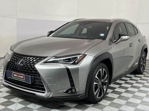 Lexus UX 250h SE