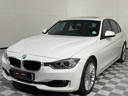 BMW 320i (F30) Auto