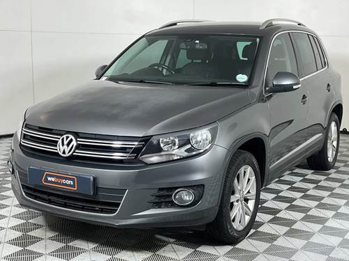 Volkswagen (VW) Tiguan II 2.0 TDi 4Motion Sport and Style DSG