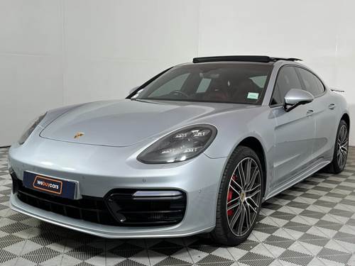 Porsche Panamera Turbo PDK