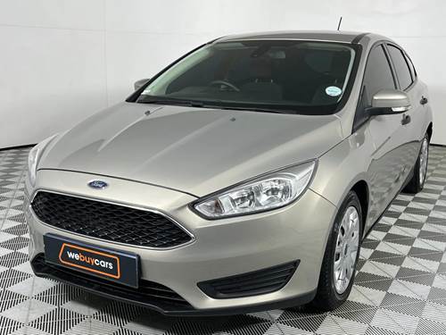 Ford Focus 1.0 EcoBoost Ambiente Sedan