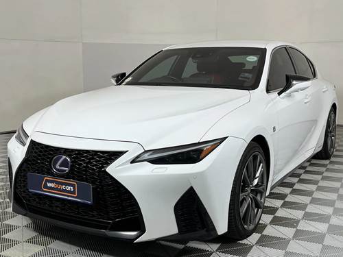 Lexus IS 300h F Sport