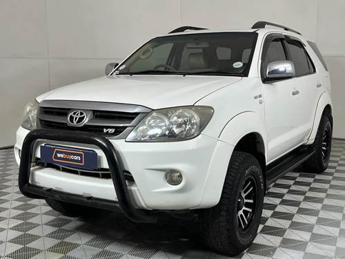 Toyota Fortuner I 4.0 V6 4X4