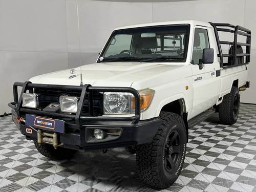 Toyota Land Cruiser 79 4.0 Pick Up