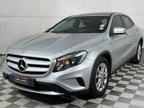 Mercedes Benz GLA 200 7G-Tronic