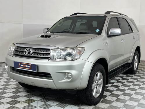 Toyota Fortuner II 3.0 D-4D Raised Body 4X4