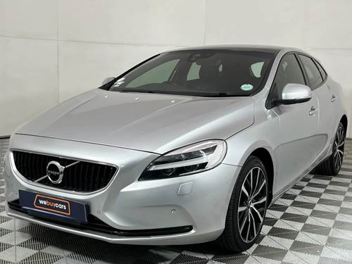 Volvo V40 T4 Momentum Geartronic