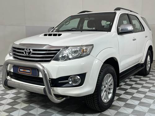 Toyota Fortuner III 2.5 D-4D VNT Raised Body