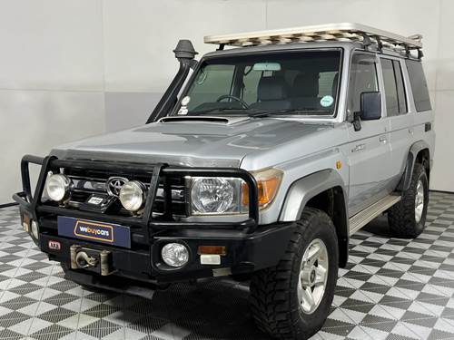 Toyota Land Cruiser 70 4.2 Diesel Station Wagon