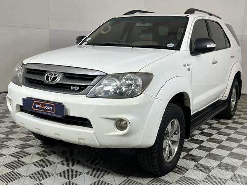 Toyota Fortuner I 4.0 V6 4X4