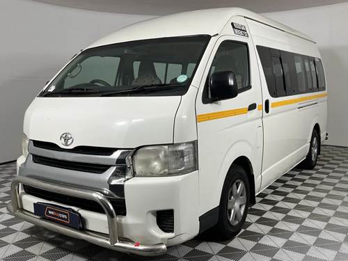 Toyota Quantum HIACE 2.5 D-4D 14 Seat