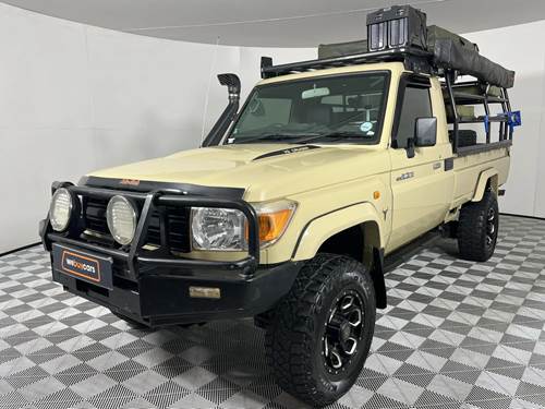 Toyota Land Cruiser 79 4.0 Pick Up