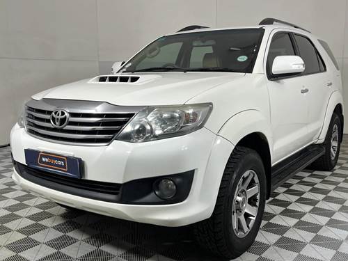 Toyota Fortuner III 2.5 D-4D VNT Raised Body