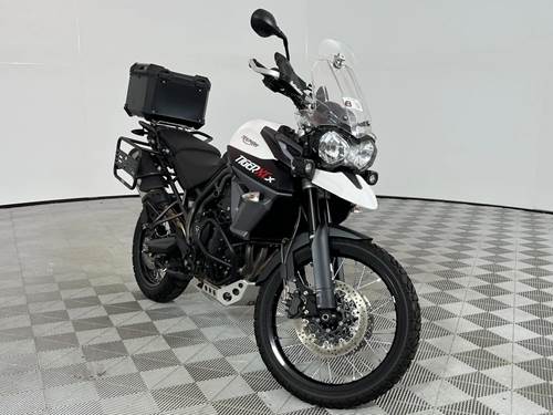 Triumph Tiger 800 XCX