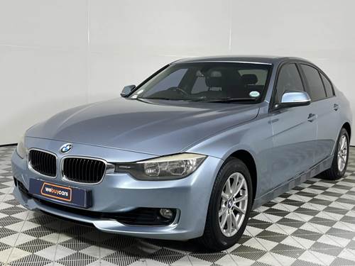 BMW 320i (F30) Steptronic