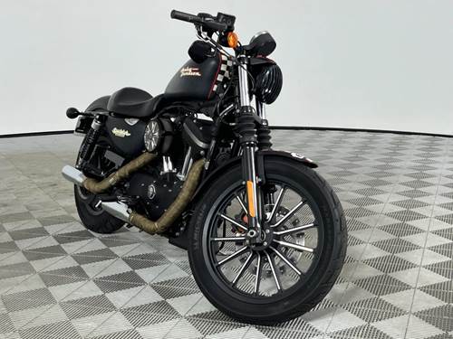 Harley-Davidson Sportster  883 Iron