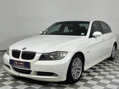 BMW 323i (E90) Auto II