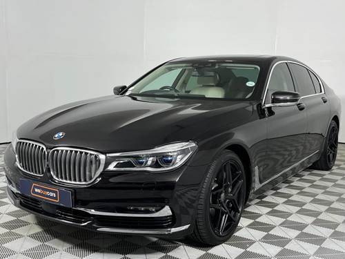 BMW 750i (G11)