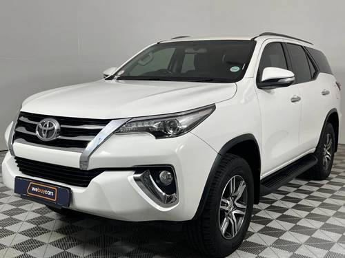 Toyota Fortuner IV 4.0 V6 4x4 Auto