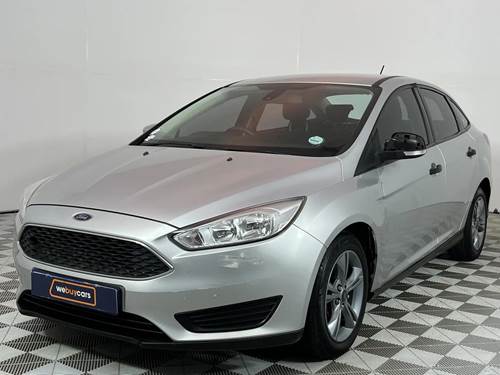 Ford Focus 1.0 EcoBoost Ambiente Sedan