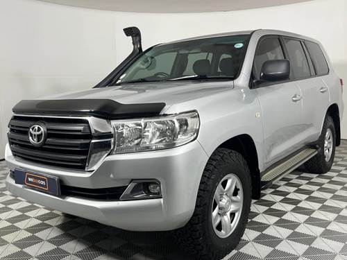 Toyota Land Cruiser 200 GX 4.5D V8 Auto