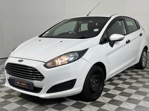 Ford Fiesta Ambiente 1.6 TDCi (70 kW) 5 Door