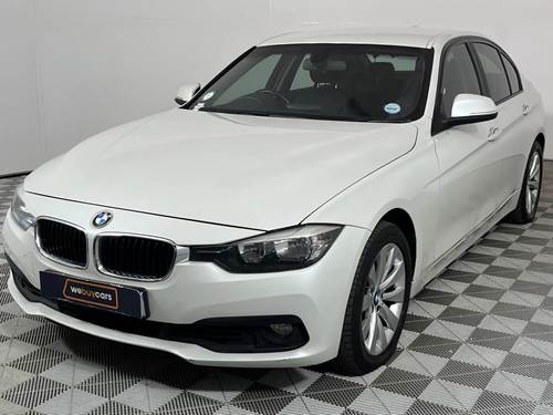 BMW 320i (F30) Auto