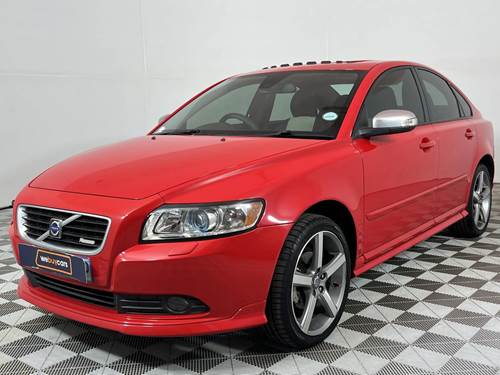 Volvo S40 2.0 R-Design