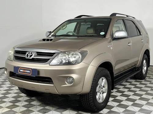 Toyota Fortuner I 3.0 D-4D Raised Body