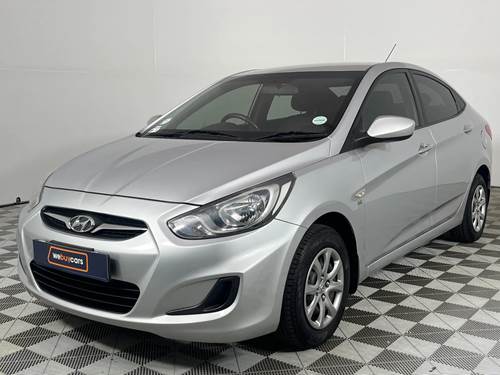 Hyundai Accent IV 1.6 GL Motion