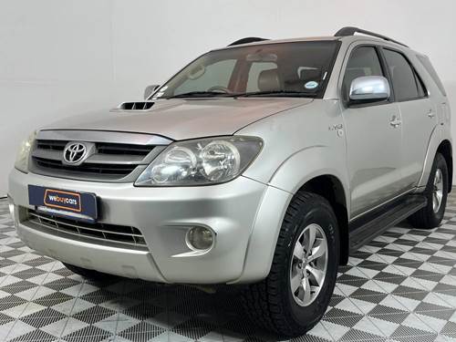 Toyota Fortuner I 3.0 D-4D Raised Body