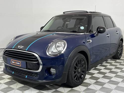 MINI Cooper (100 kW) 5 Door Auto (XS52)