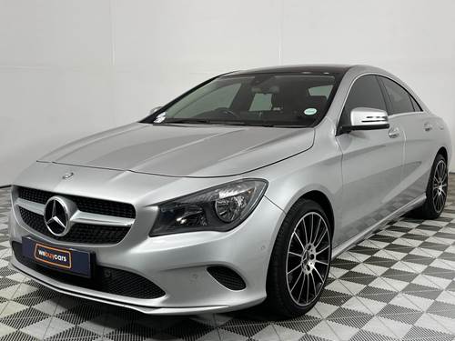 Mercedes Benz CLA 200